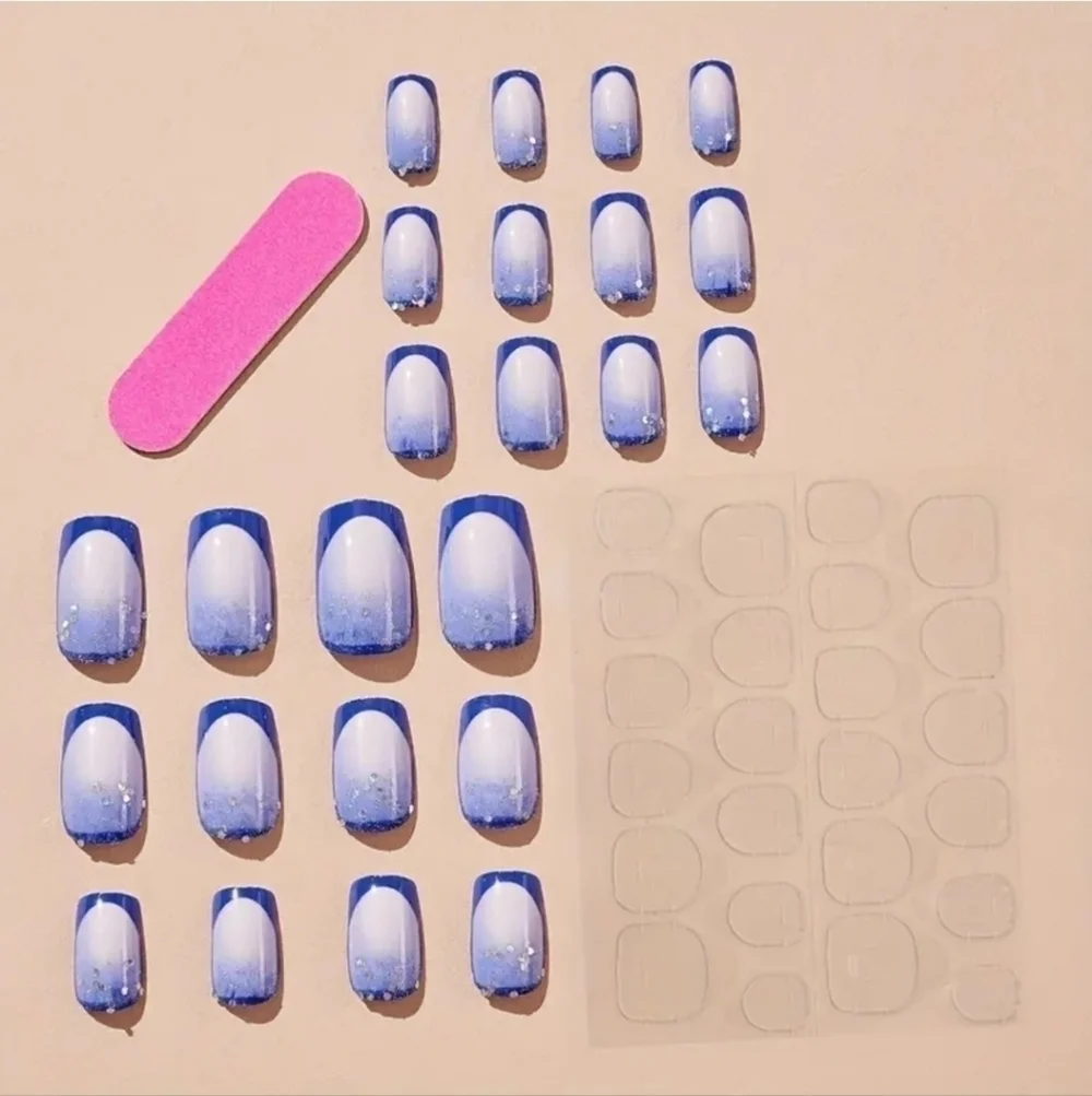 24 Pieces Fake Press On Nails